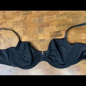 NWT Natori Black Luxe Bra
